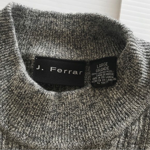 J.Ferrar size L 100% merino wool Men’s sweater classy heather grey color - Picture 4 of 4
